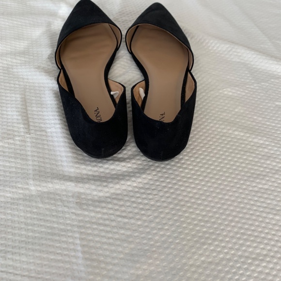 Merona Elegant Suede Pointed Toe Flats. - Picture 3 of 5